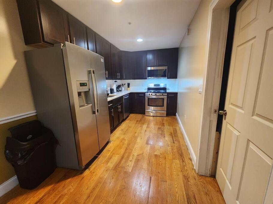 Classy 3 Bed Near Nyc With View! Apartment Union City Exterior photo