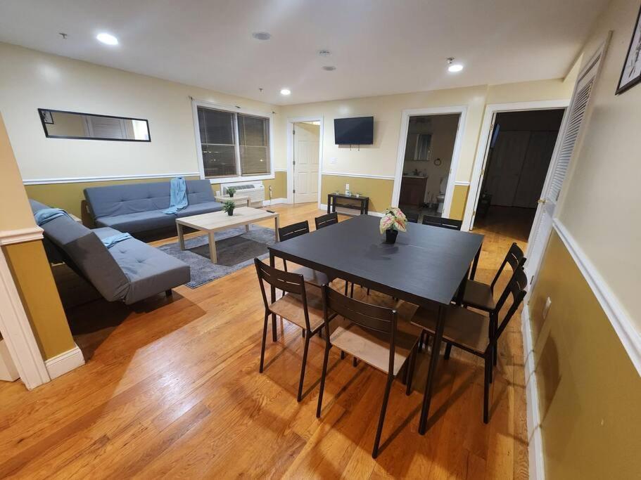 Classy 3 Bed Near Nyc With View! Apartment Union City Exterior photo